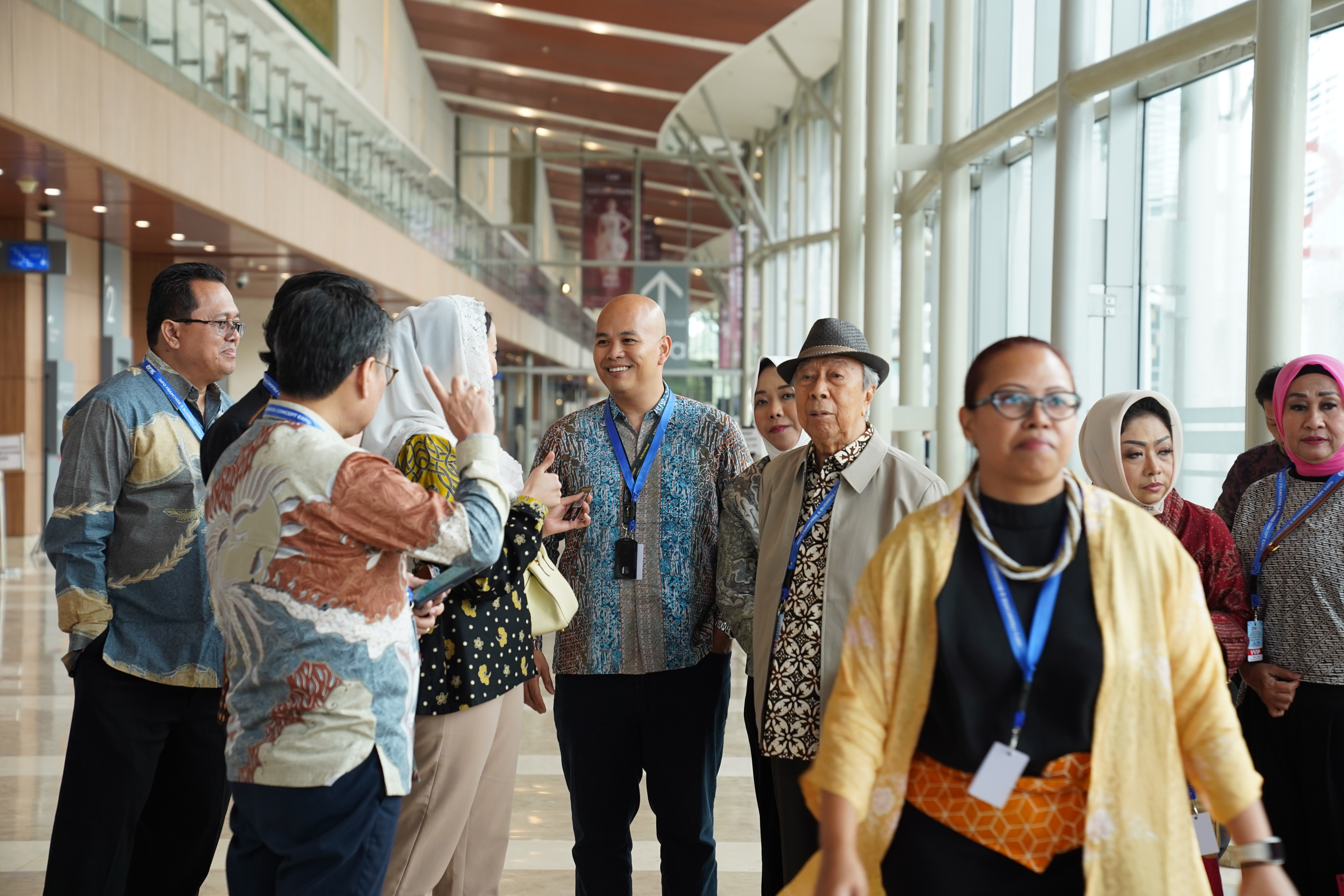 TES members networking at an event